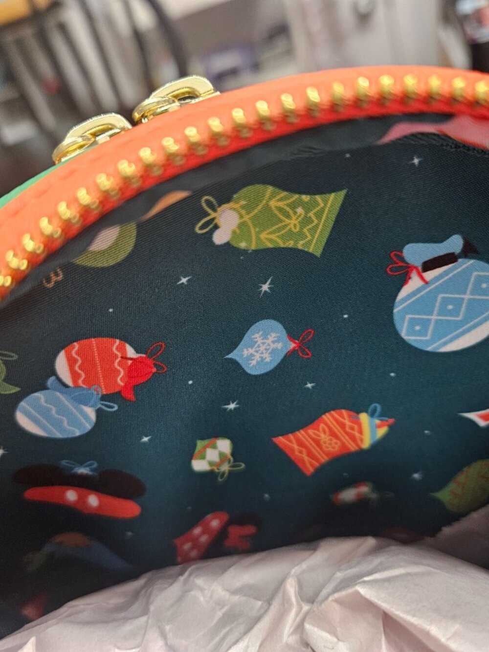 Loungefly Disney 2023 Christmas glow in the dark mini backpack NWT - Picture 5 of 8